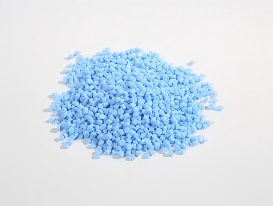 Die Oberfläche von Produkten aus spritzgegossenem TPE-Material wird weiß – liegt das Problem an der Form oder am Rohmaterial?